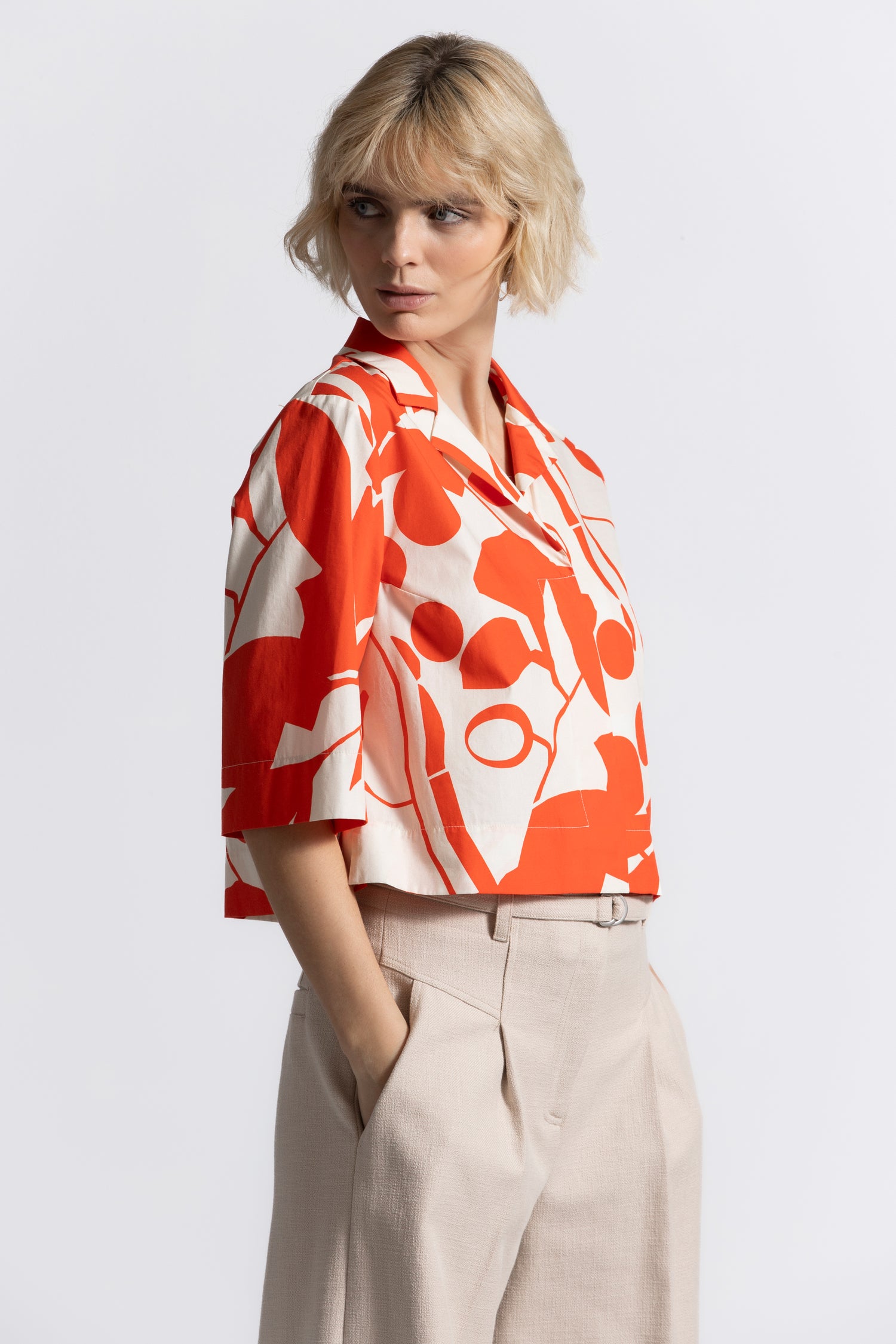 Hetic red-beige blouse