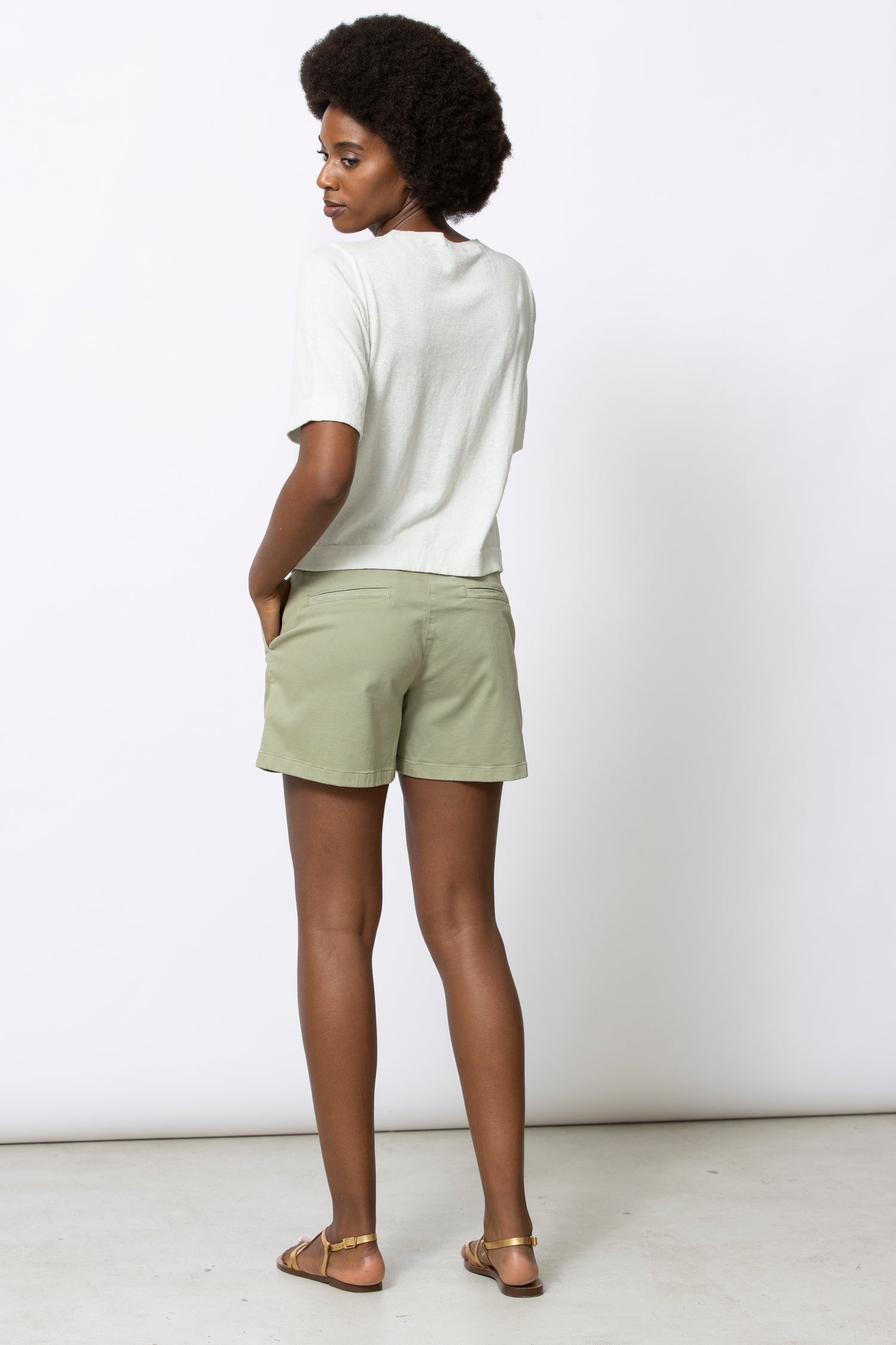 EKLA kaki short