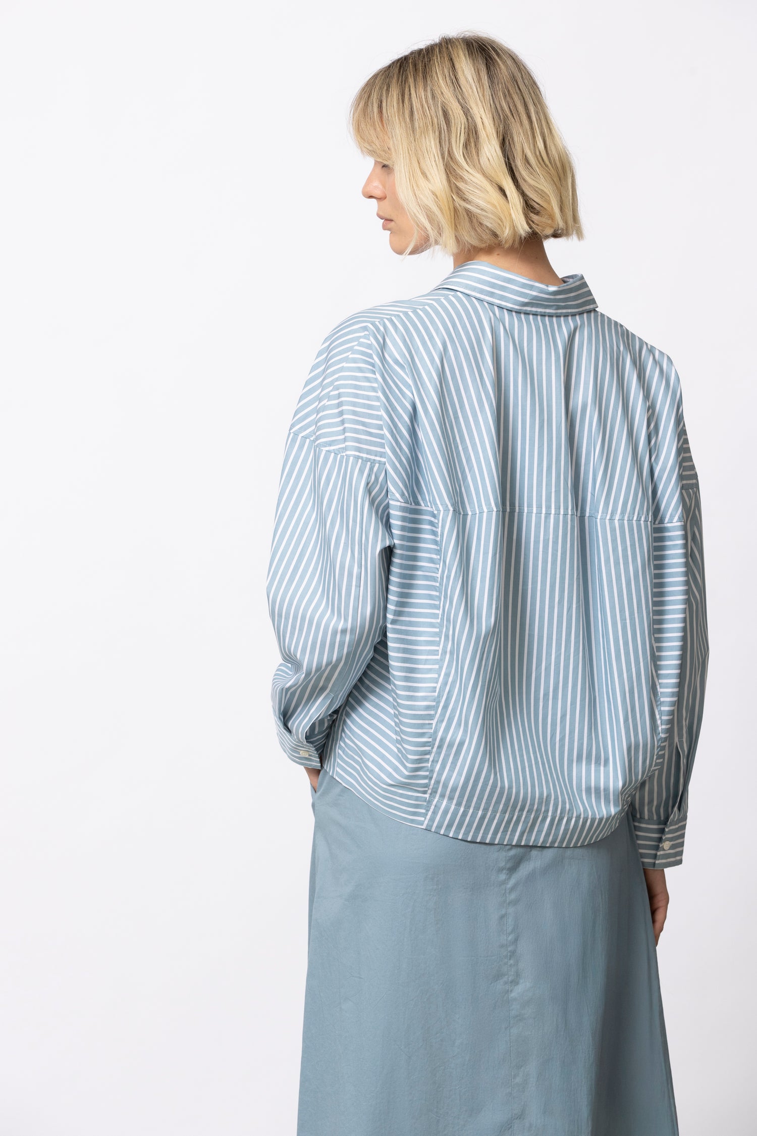 HELMO lichtblauwe bloes