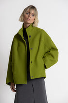 AGATA Short oversized green coat 