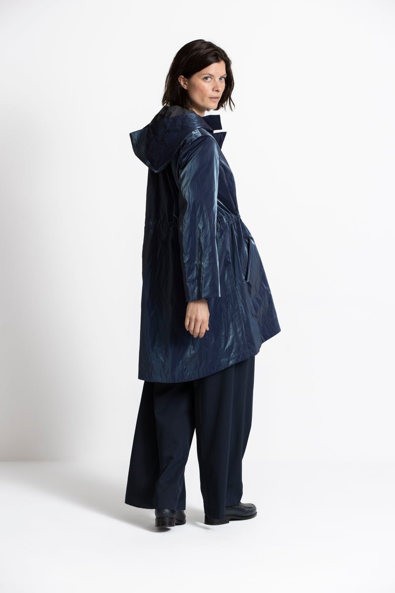 AMOR Dark blue glossy raincoat