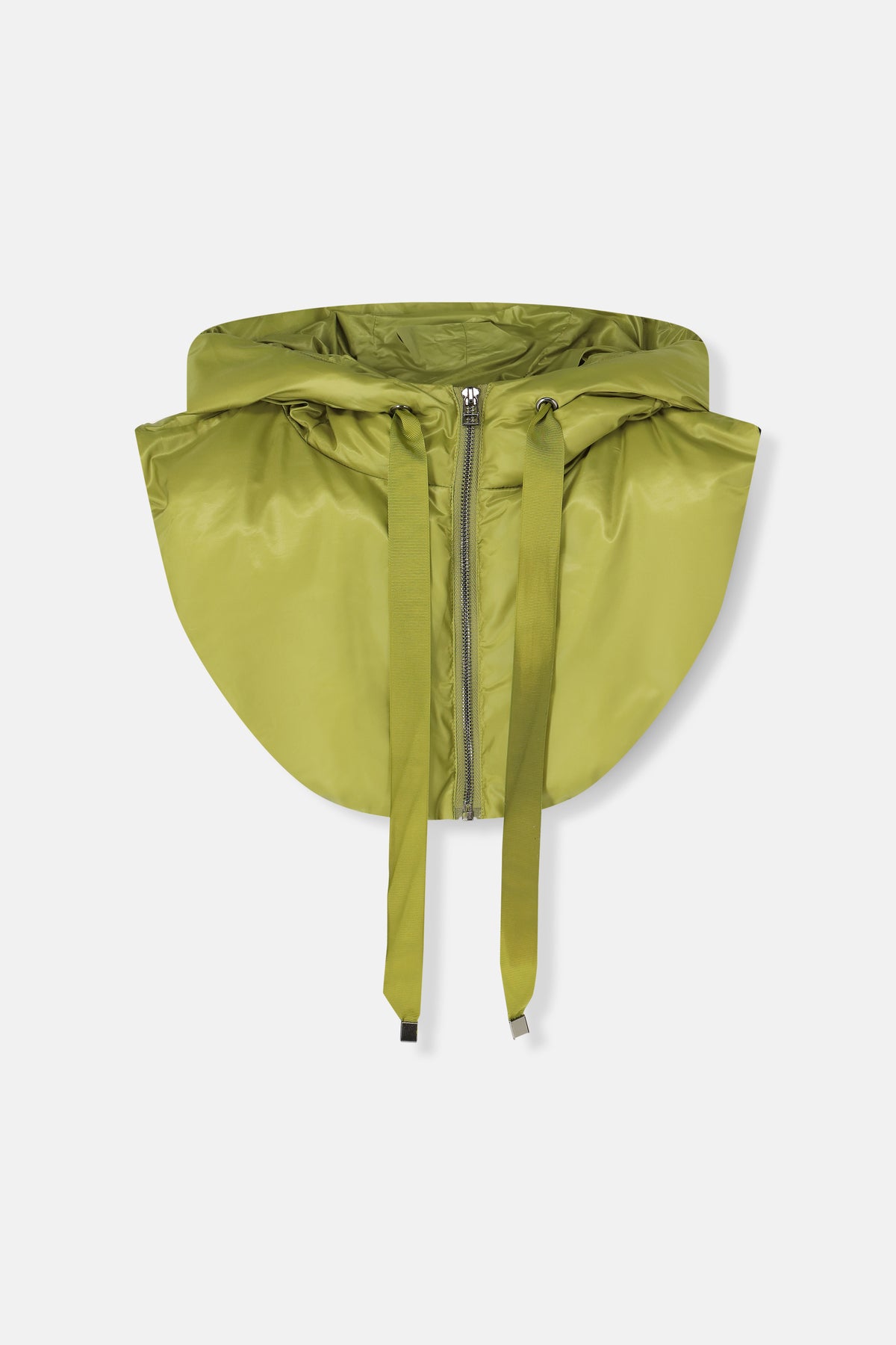 Capuche matelassée vert mousse.