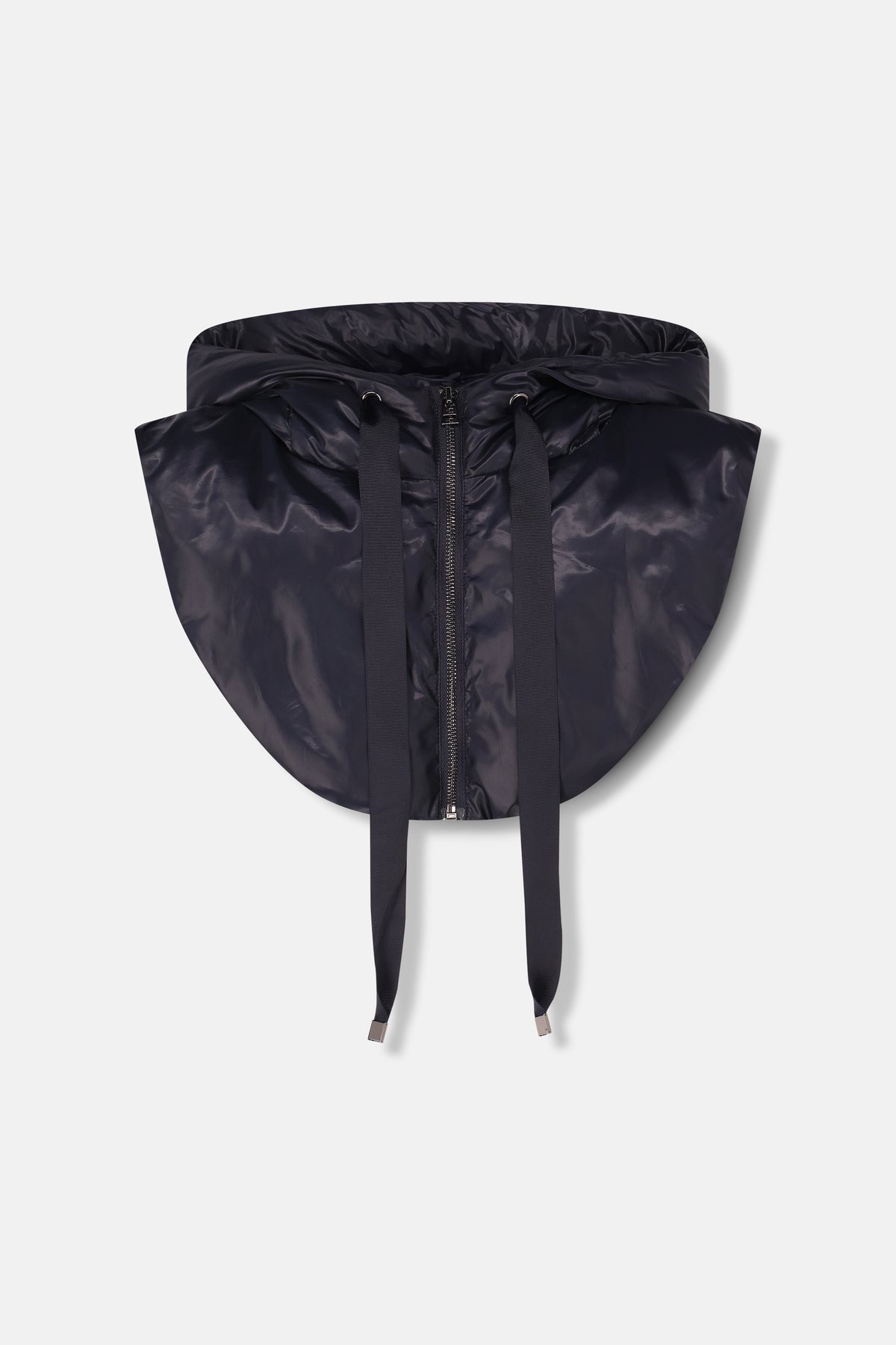 Capuche matelassée blue marine.