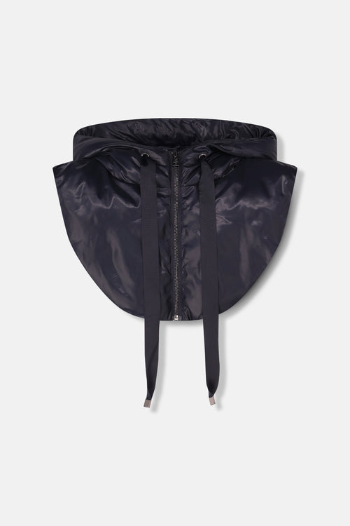 CAP Navy quilted hood.