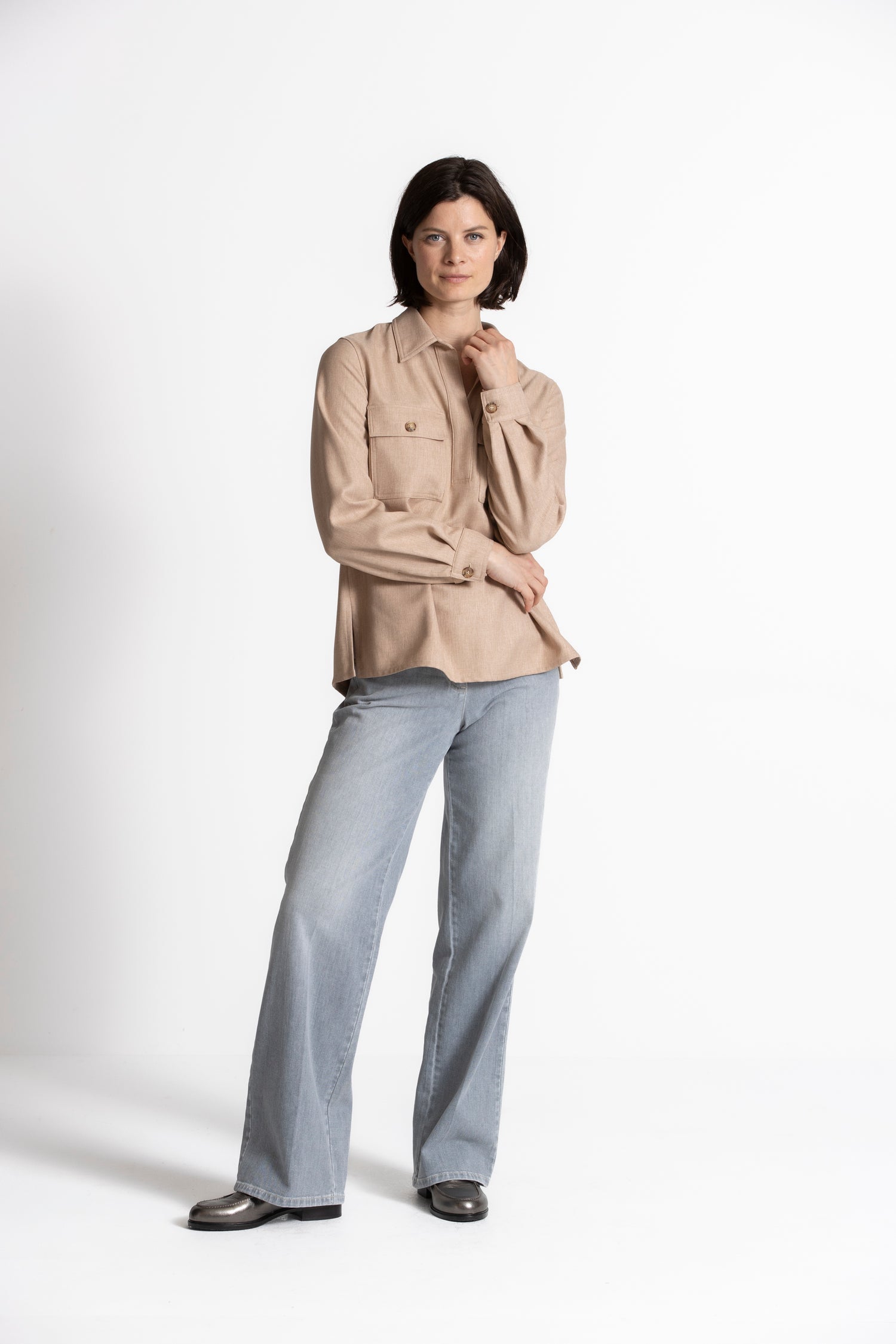 HALMAR Blouse beige à col polo