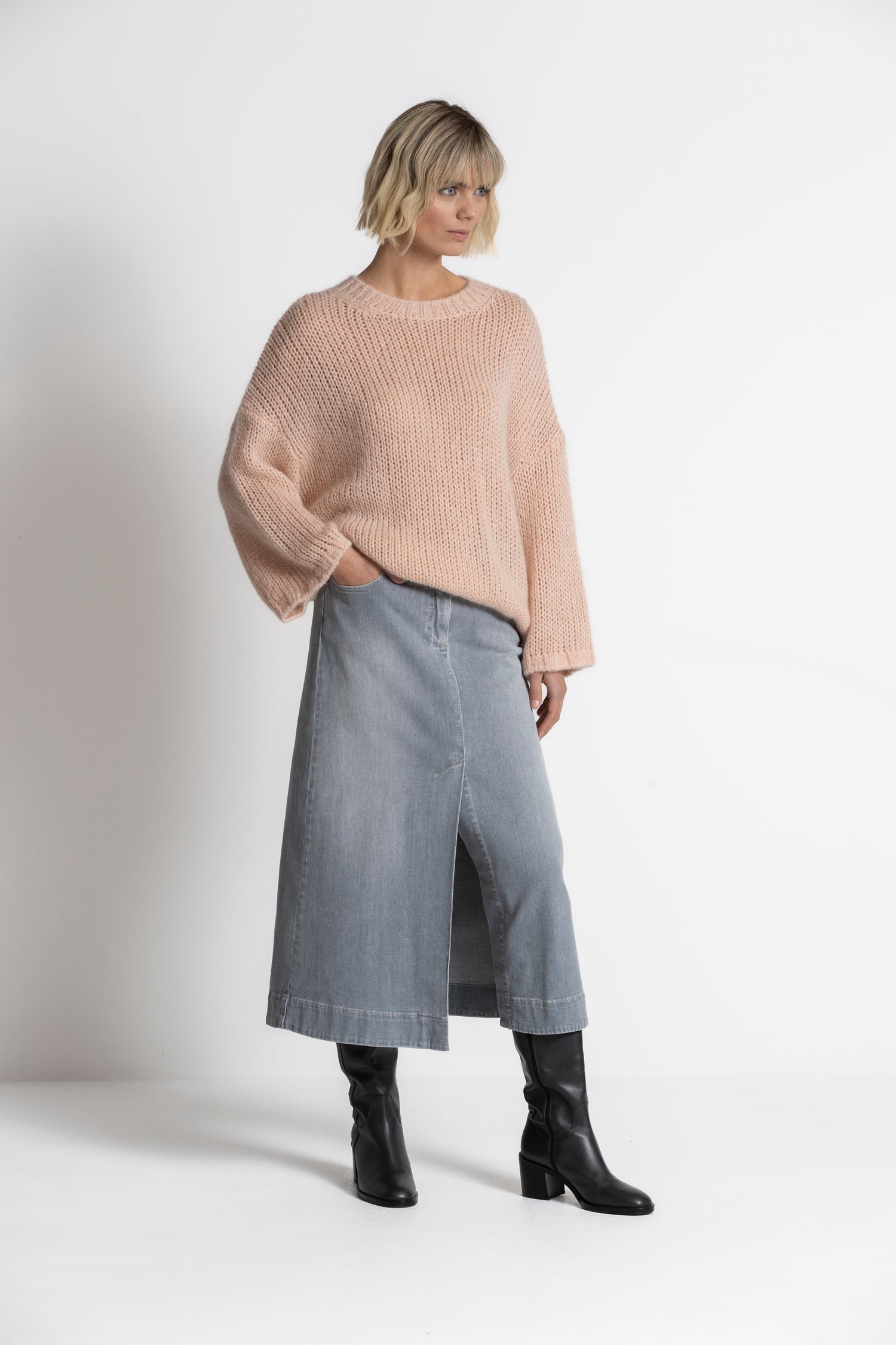 LEU Pink oversized knitted pullover 