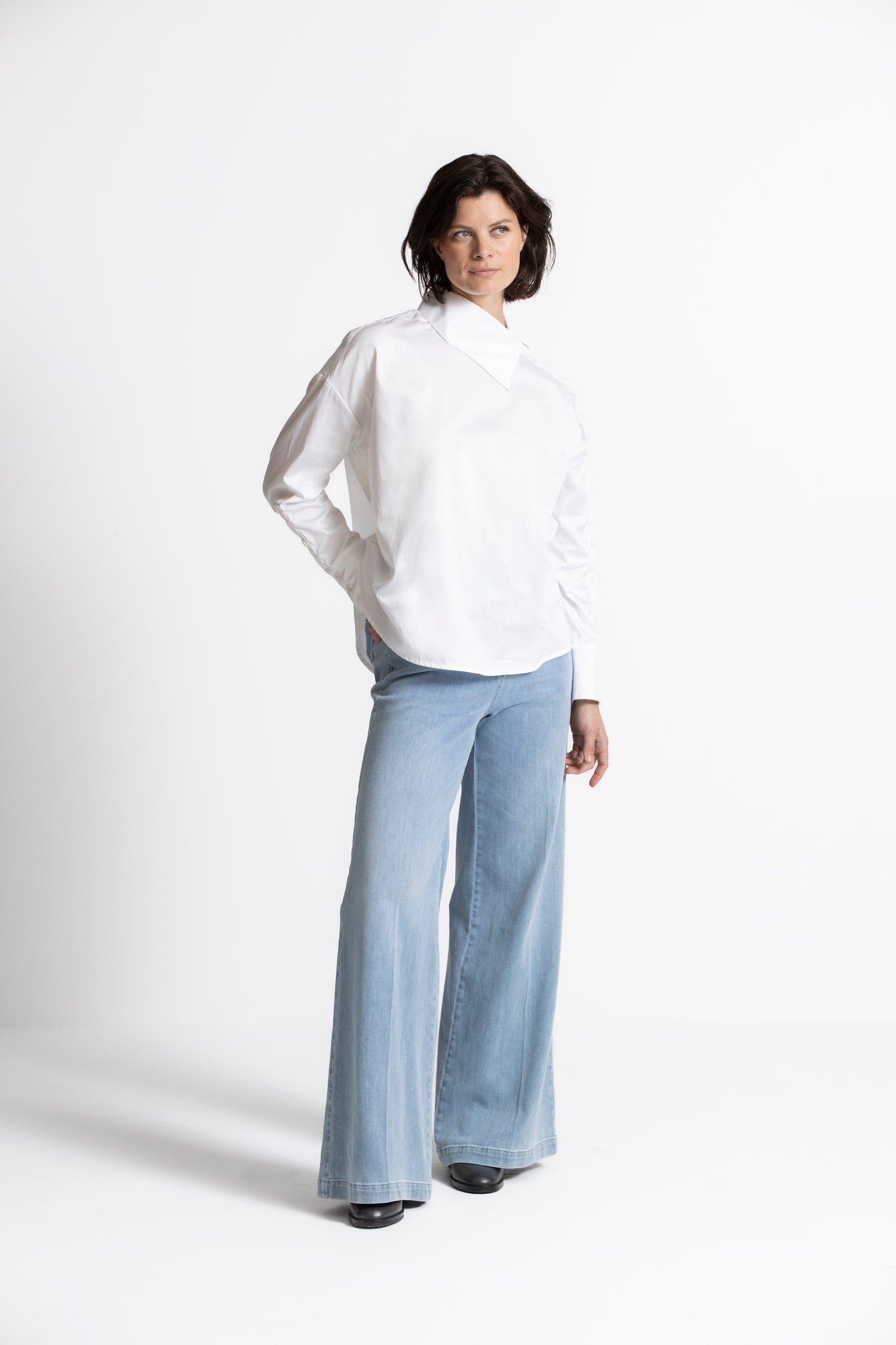 REV Pantalon en denim bleu clair