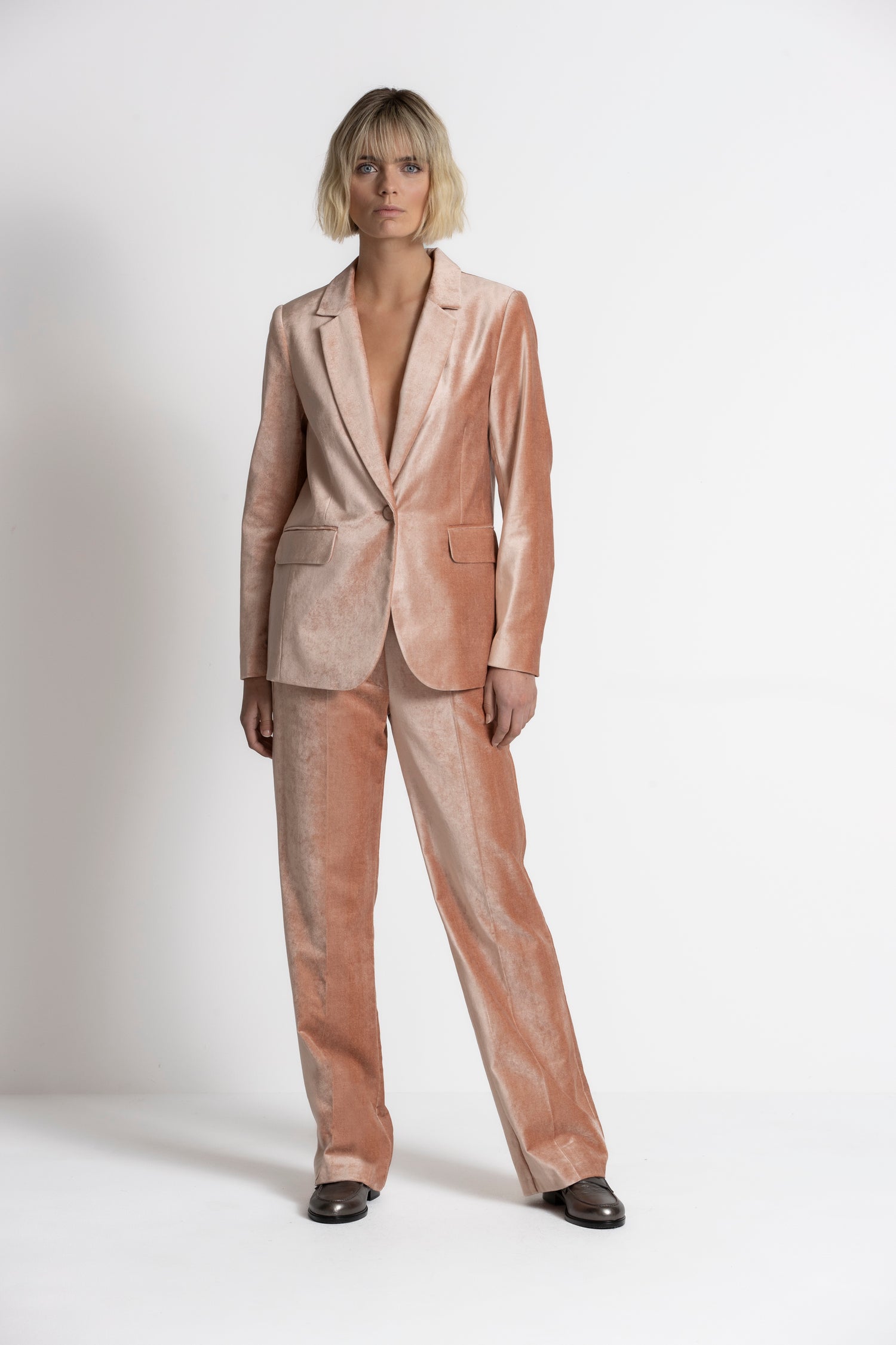 ROLADO Dusky pink velvet trousers