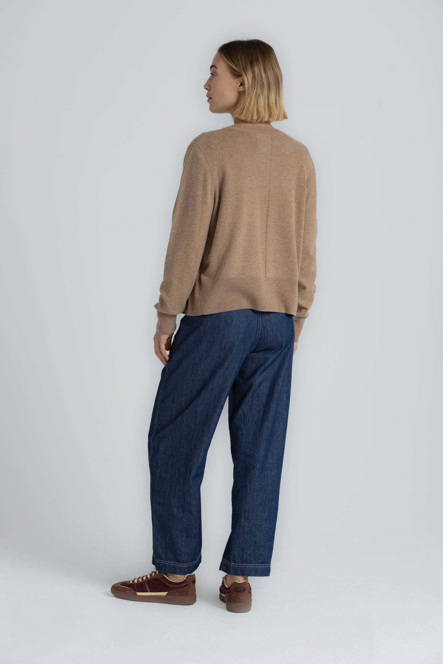 FANTA Crew neck cardigan camel