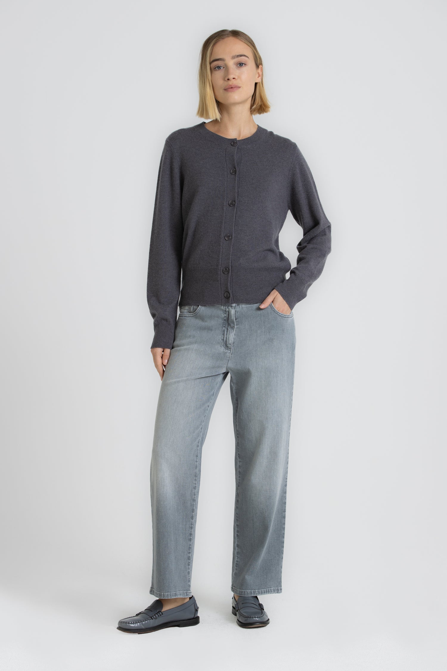 FANTA Crew neck cardigan dark grey