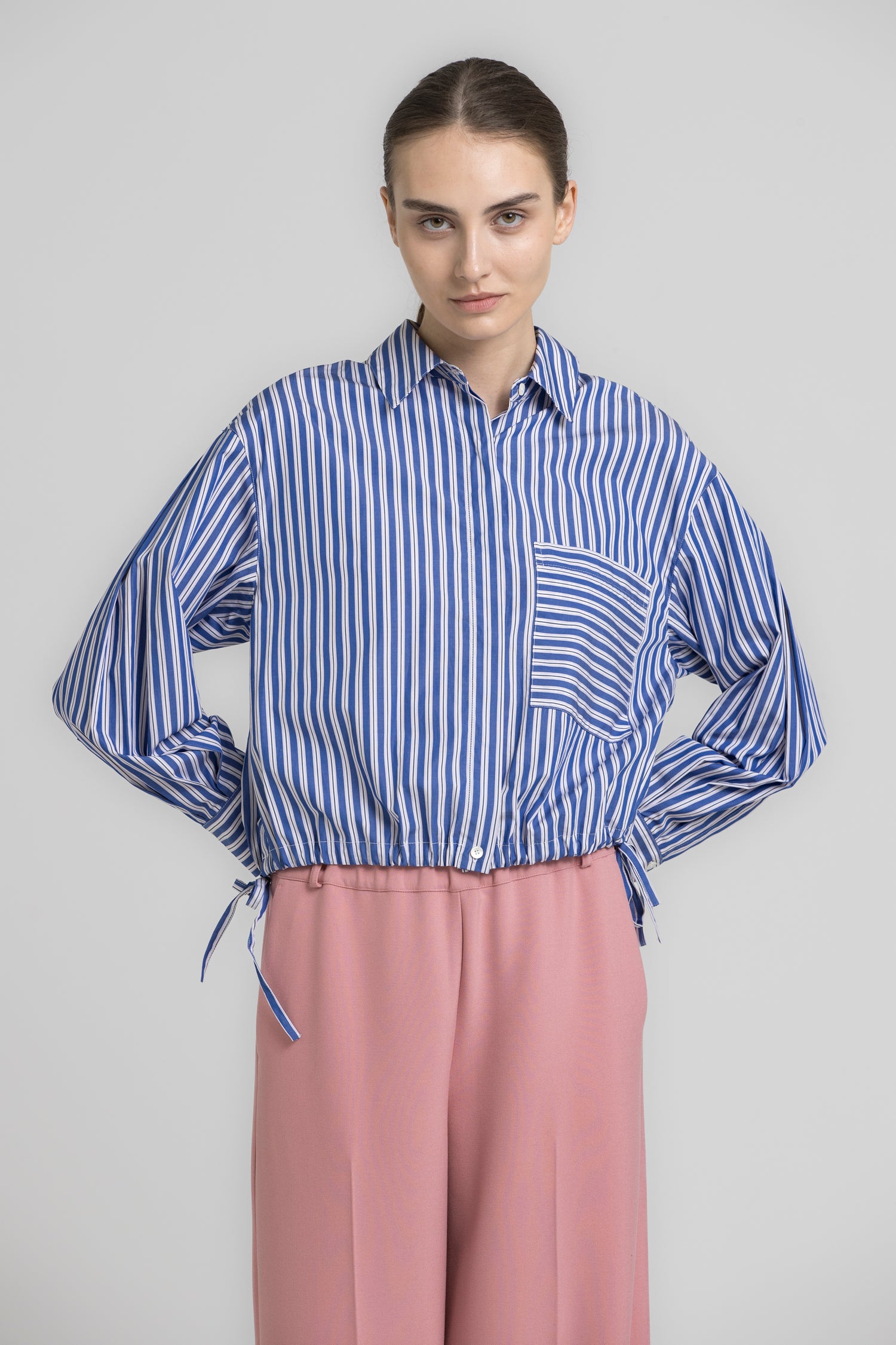 HEBA blouse met blauwe strepen