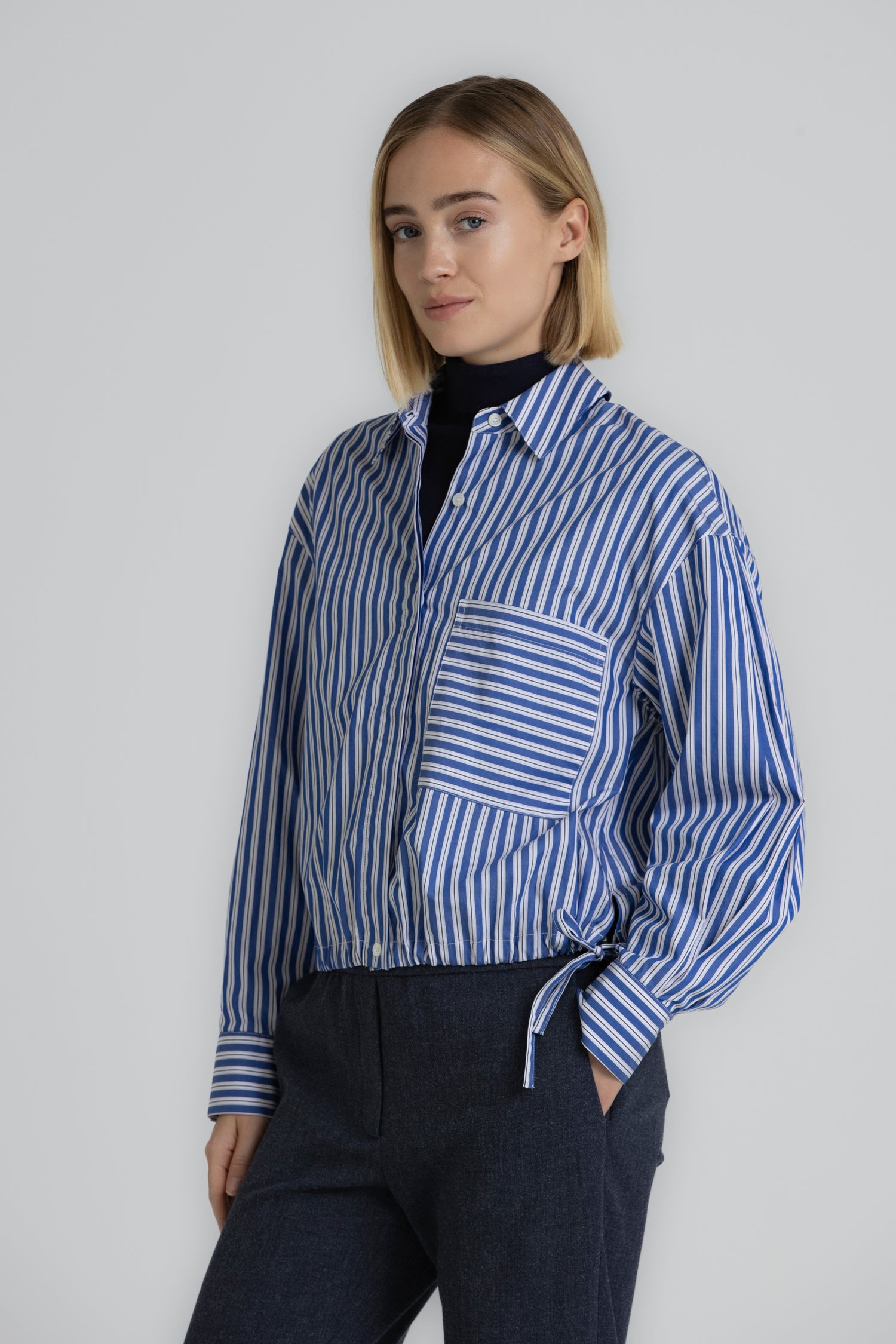 HEBA blouse met blauwe strepen