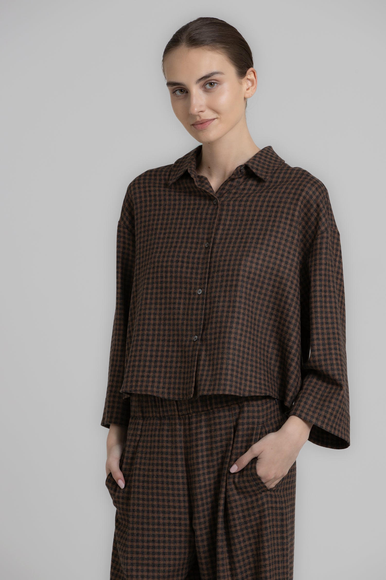 HESSEL Brown checked blouse