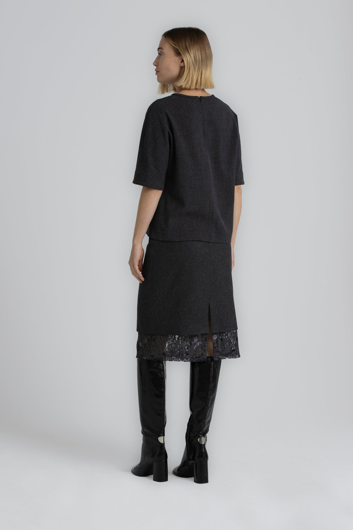 HONY Dark grey wide-cut blouse