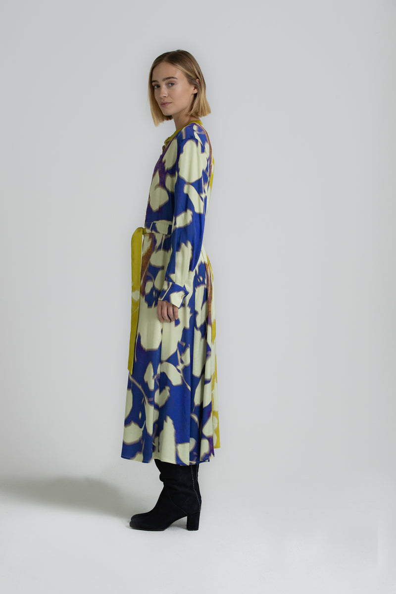 KARTOON Robe chemise mi-longue à imprimé rose