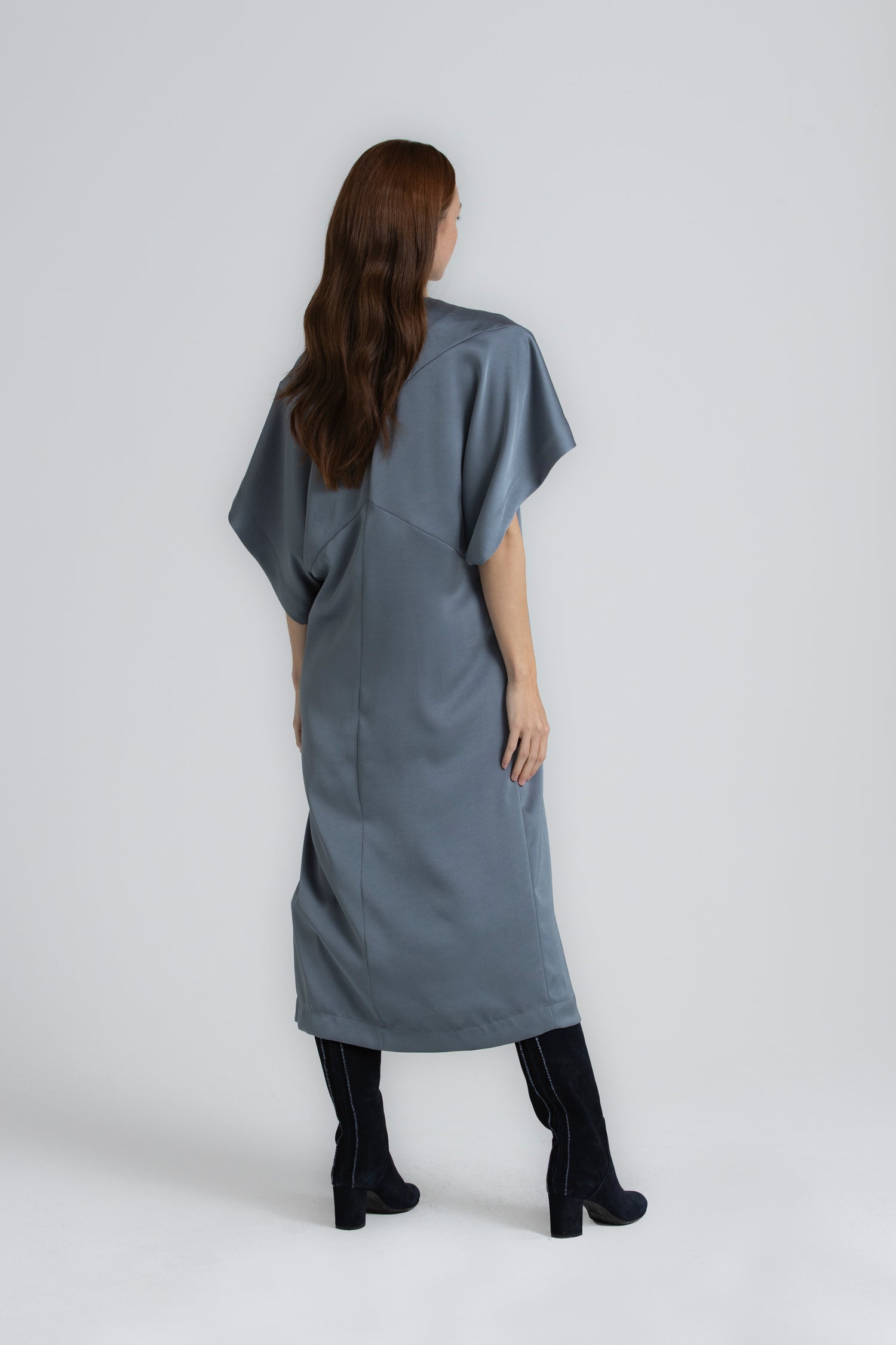 KYNAN Light grey satin dress with butterfly sleeves