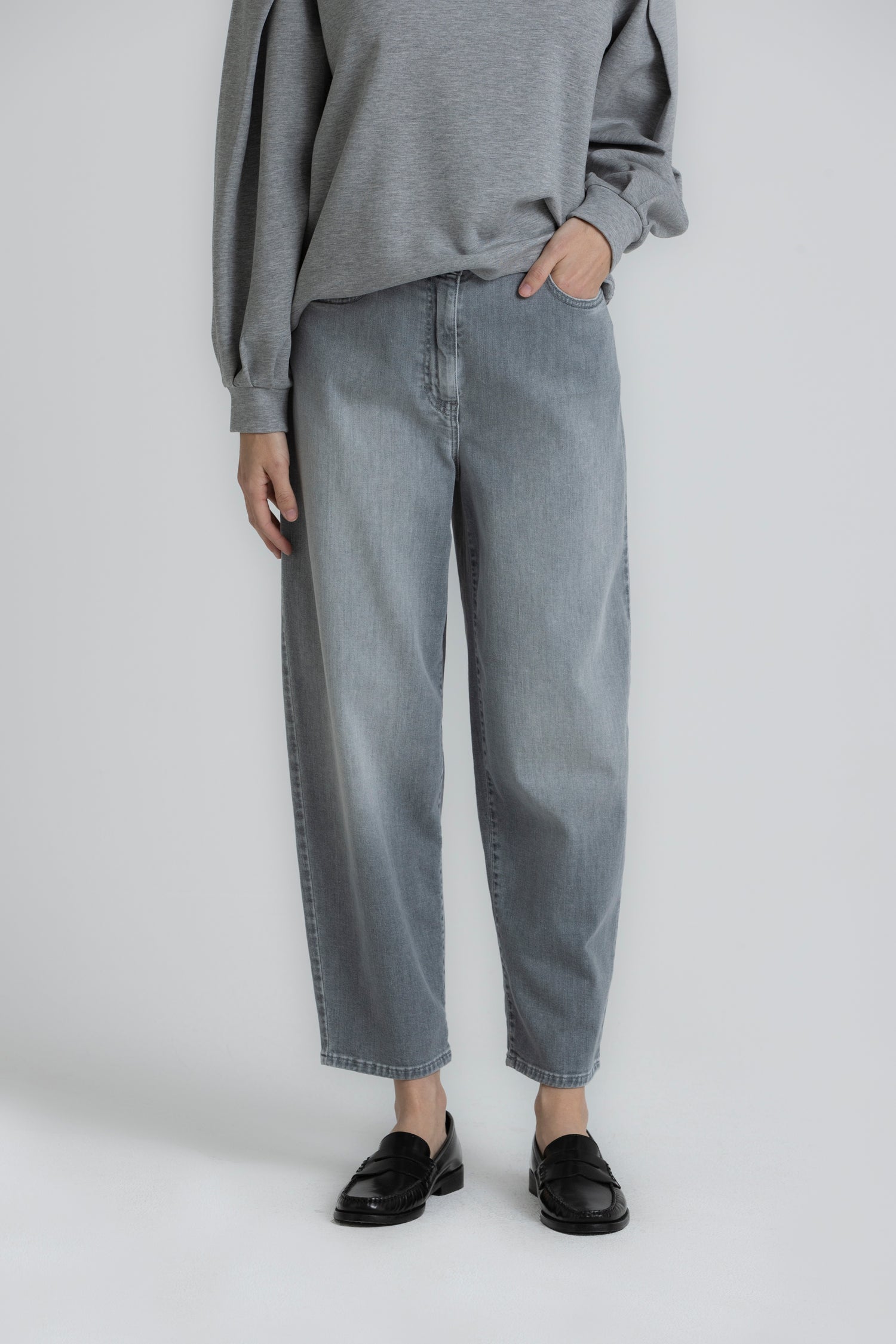 RIGO Jean barrel gris clair