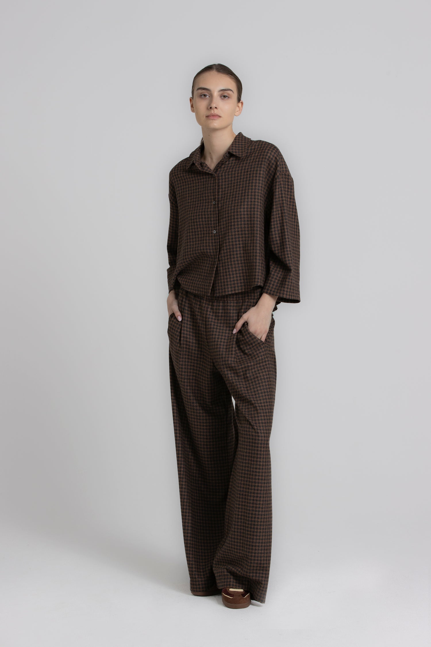 ROCHE bruine broek met ruit
