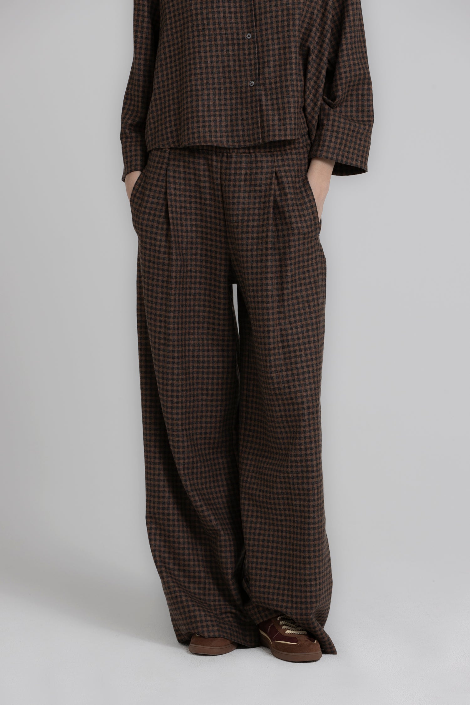 ROCHE bruine broek met ruit