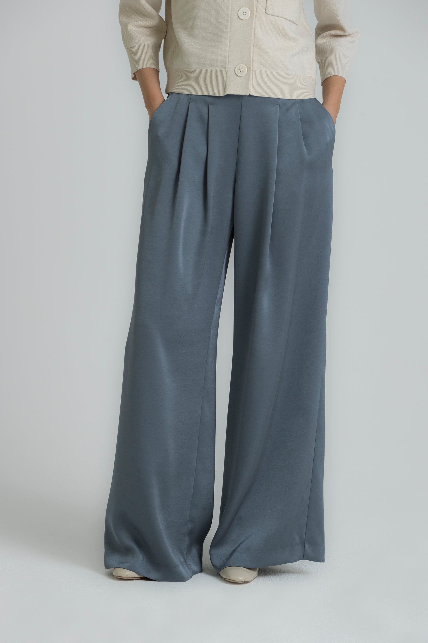RONDO Pantalon gris clair large à plis