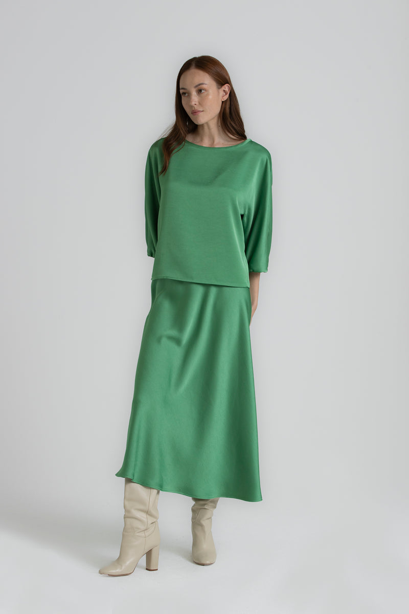 TIPY Green satin skirt