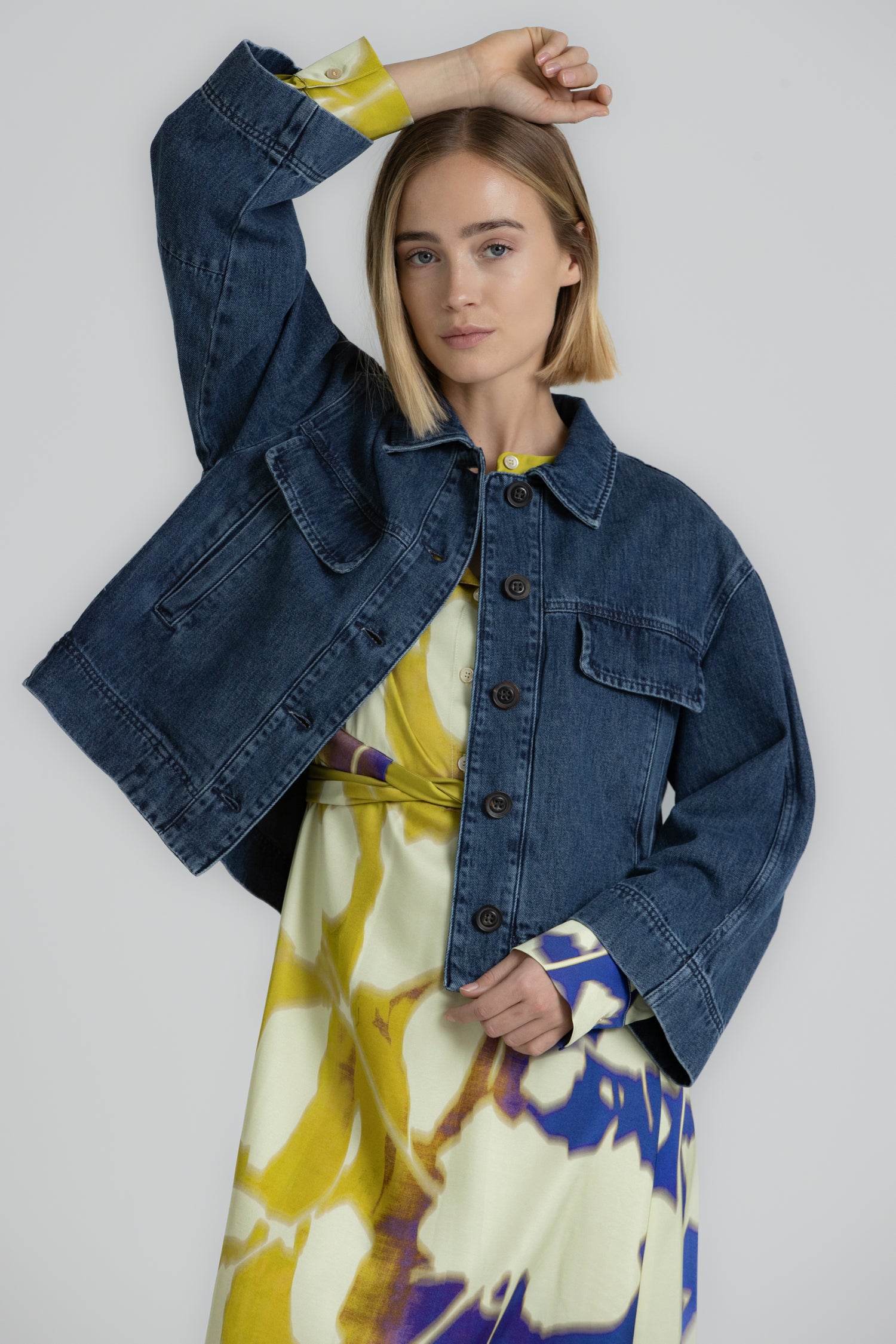 WEEZE boxy denim jasje