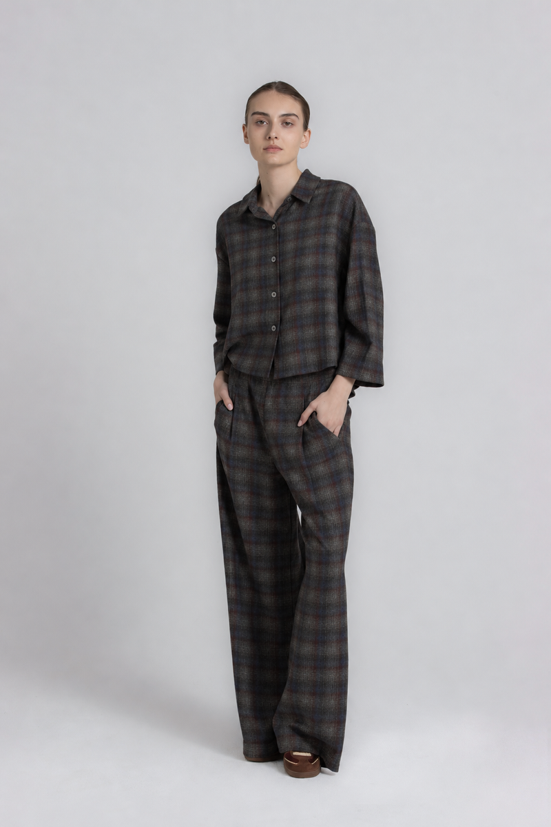 HESSEL Dark grey checked blouse